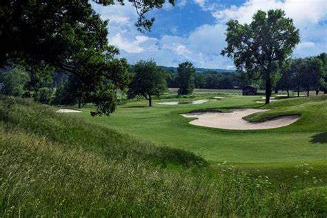 BEAR TRACE GOLF